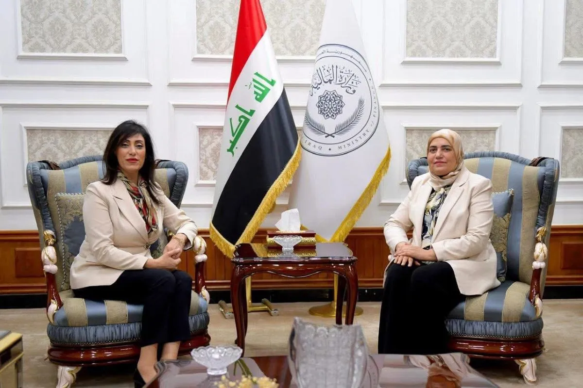 سفيرة فلسطين لدى العراق تبحث مع وزيرة المالية سبل التعاون والتنسيق المالي والاقتصادي