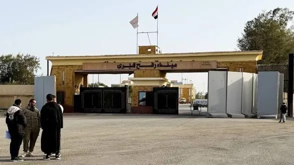 سفارة فلسطين في مصر تفتح تسجيل العودة إلى غزة