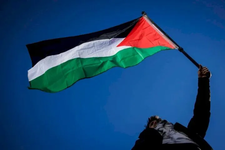 فلسطين تدين الهجوم الإيراني على دولة الإمارات العربية المتحدة