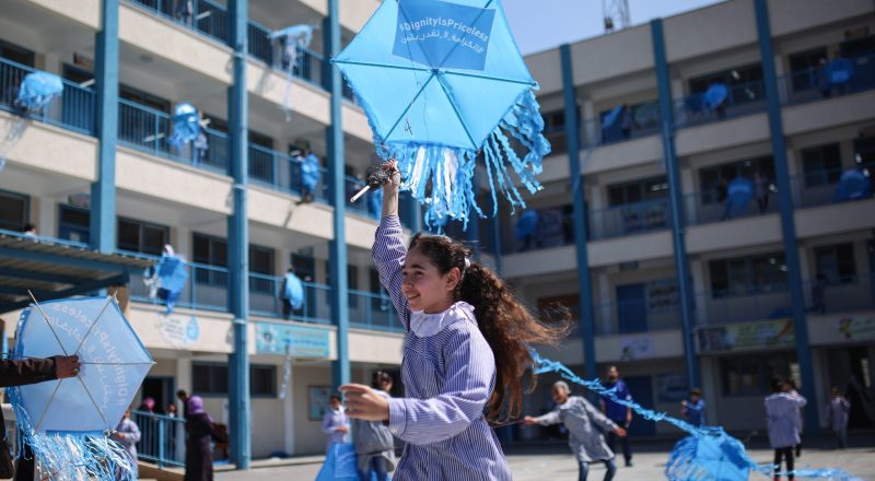 "الأونروا": 300 ألف طالب يحرمهم العدوان على غزة من التعليم | شبكة يافا الإخبارية